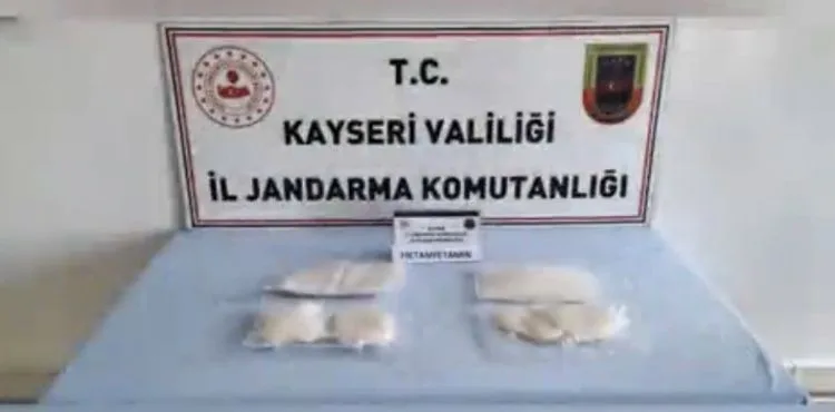2 kilogram metamfetamin piyasa sürülmeden ele geçirildi