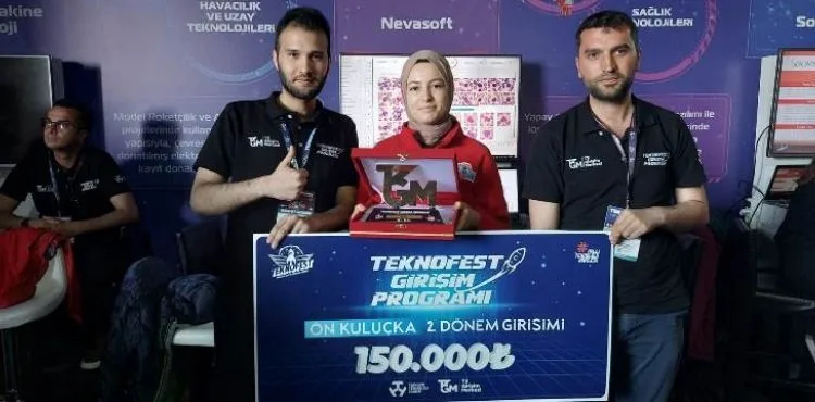 MELİKGAZİ BELEDİYESİ TEKNOFEST’TE 2,5 MİLYON LİRA DESTEKLE KAYSERİ’YE İLK KEZ BİRİNCİLİK GETİRDİ