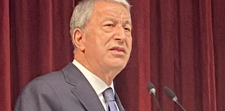 Bakan Akar: “Kayseri’yi Türkiye’nin parlayan yıldızı olarak görmekten gurur duyuyorum”