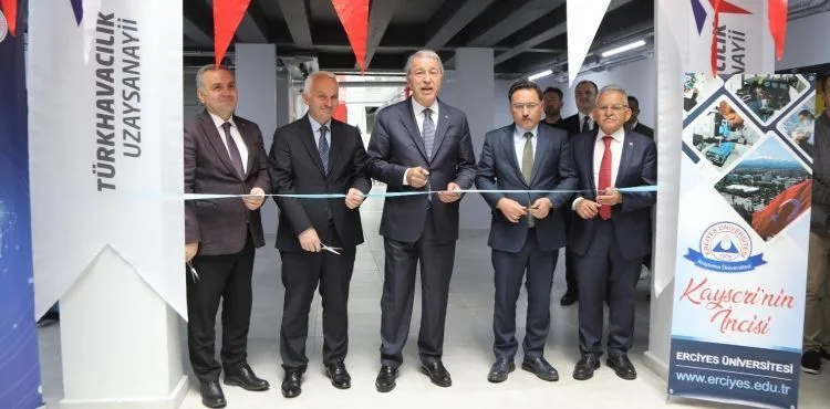 ERÜ’de TUSAŞ uzay bilimleri ve uydu teknolojileri laboratuvarı’nın açılışı gerçekleştirildi