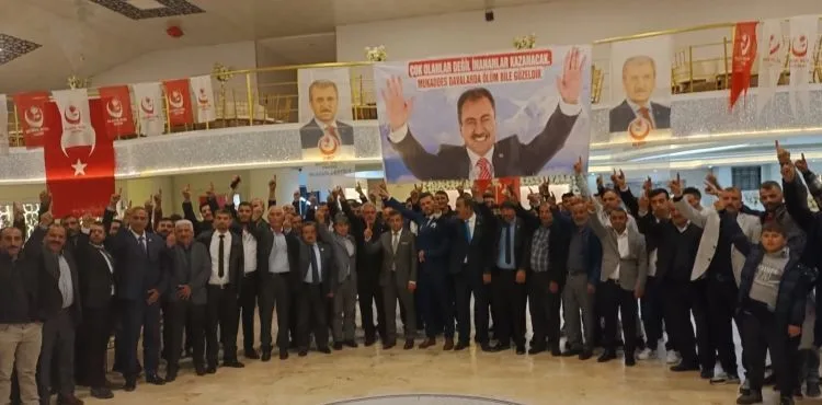 İŞ İNSANI PAYAS’TAN, BBP’Lİ ADAY SATILMIŞ İÇİN ‘YALNIZ DEĞİLSİN’ GECESİ