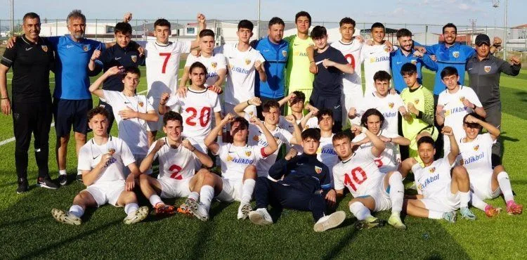 Kayserispor U16 Türkiye dördüncüsü oldu