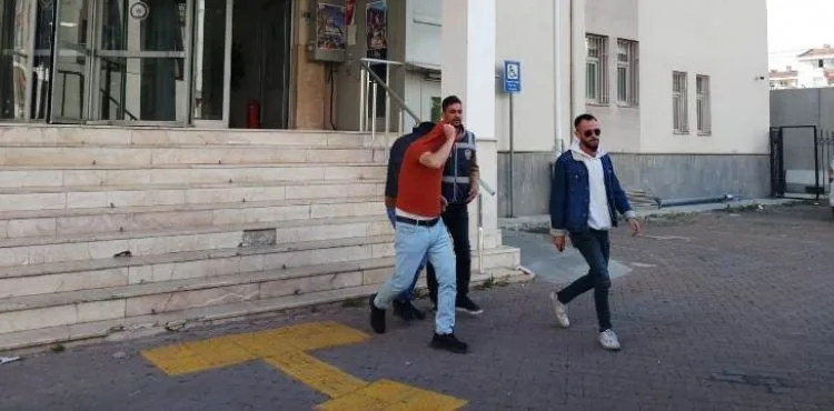 Kesinleşmiş hapis cezası bulunan 2 kişi cezaevine gönderildi