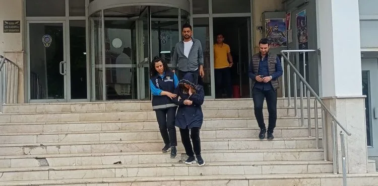 15 yıl hapis cezası bulunan kadın bazanın altında yakalandı