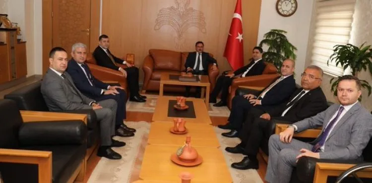 MHP Millet vekilleri vali gökmen çiçek'i ziyaret ettiler