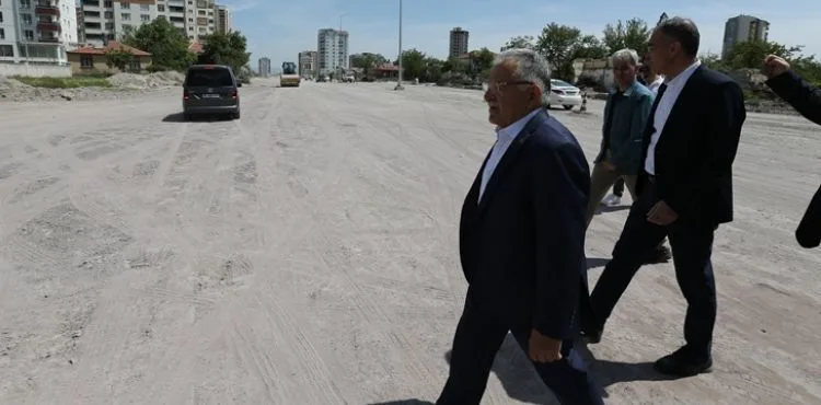 BÜYÜKKILIÇ’TAN KOCASİNAN BULVARI’NI HAVAALANI’NA BAĞLAYACAK YOLDA DENETLEME