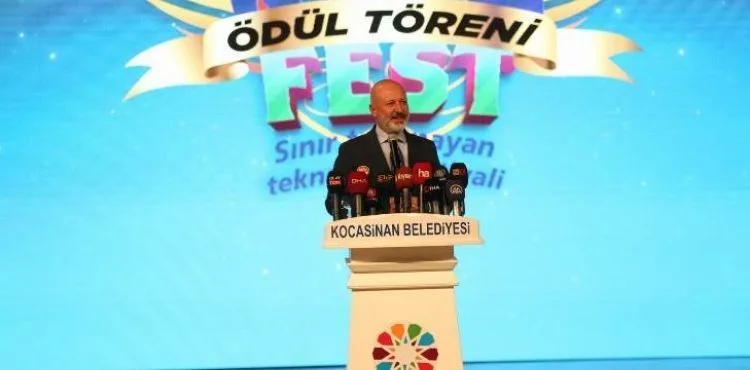BAŞKAN ÇOLAKBAYRAKDAR; “ANADOLU’DA ‘DİJİTAL BİR FİDAN’ DİKTİK. GAYRETLE BÜYÜYECEK”
