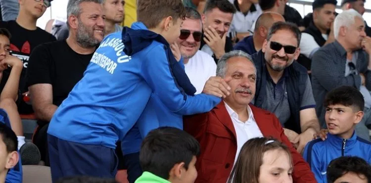 SPORCU FABRİKASI ‘ŞAMPİYONLUK FABRİKASI’ OLDU