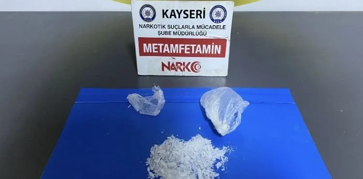Narkotik polisinden uyuşturucu operasyonu