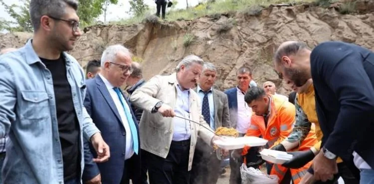 645. EVLİYALAR GÜNÜ VE PİLAV ETKİNLİĞİ BÜYÜK BİR COŞKUYLA KUTLANDI