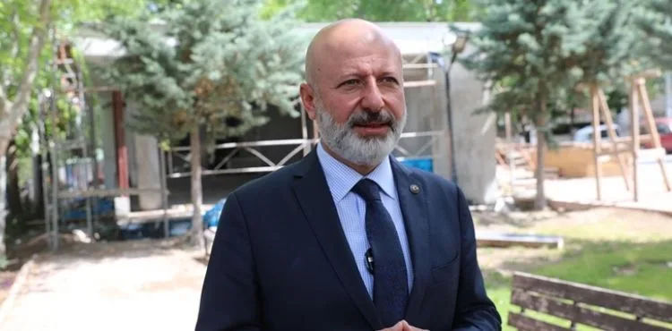 BAŞKAN ÇOLAKBAYRAKDAR; “KOCASİNAN’IN SOSYAL HAYATINA CANLILIK KATIYORUZ”