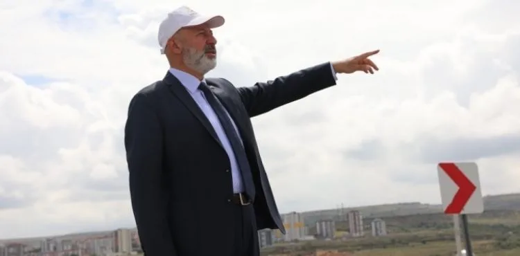 BAŞKAN ÇOLAKBAYRAKDAR; “İNSANLARIN MUTLU YAŞAYABİLECEĞİ BİR KOCASİNAN İNŞA EDİYORUZ”