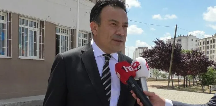Milli Eğitim Müdürü Karaköse: “Sınav başladığı andan itibaren sessizliği sağlamamız gerekiyor”