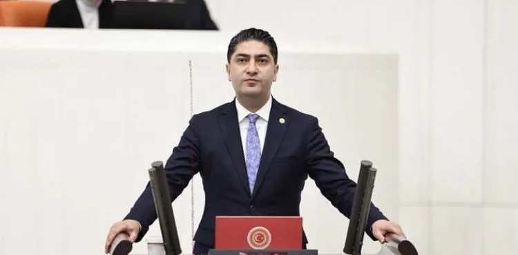 MHP’li Özdemir: “Kayseri’nin ulaşımla ilgili haklı beklentileri var”