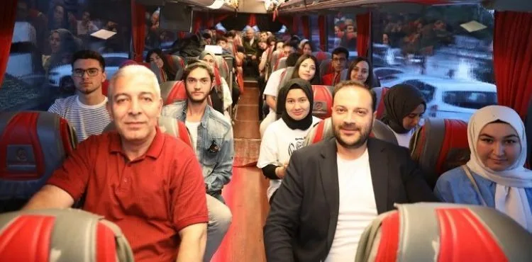 MELİKGAZİ YEŞİLAYCI GENÇLERİ ÇANAKKALE’YE UĞURLADI