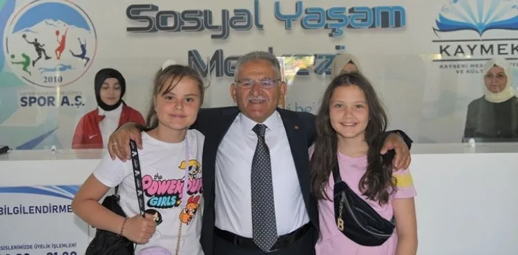 BAŞKAN BÜYÜKKILIÇ, KAYMEK YAZ OKULU AÇILIŞ PROGRAMI’NA KATILDI