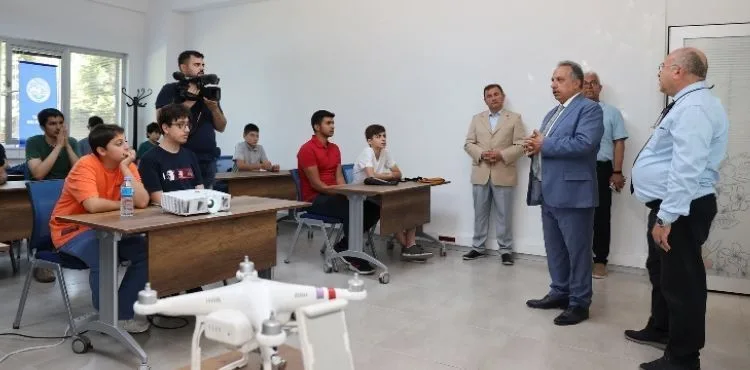 “GELECEĞİN TEKNOLOJİSİNE ADIM ATIYORSUNUZ”