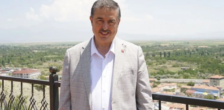 Başkan Taşyapan, “İlçemizin sellerden daha az etkilenmesi konusunda gerekli tedbirleri alıyoruz”