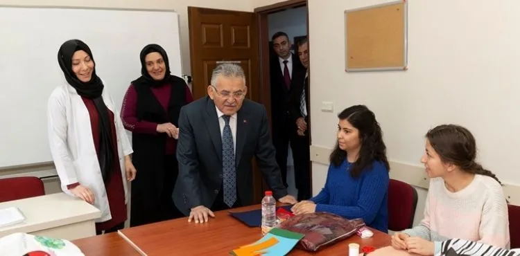 BÜYÜKŞEHİR KAYMEK İLE YAZ DÖNEMİ BAMBAŞKA