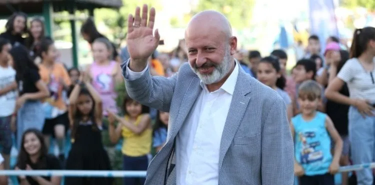 KOCASİNANLI ÇOCUKLAR, SOKAK OYUNLARI ŞENLİĞİYLE MUTLU OLUYOR