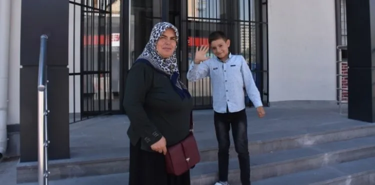 BAŞKAN ÇOLAKBAYRAKDAR; “SAĞLIK ALANINDAKİ YATIRIMLARLA DA TÜRKİYE’YE MODELİZ”