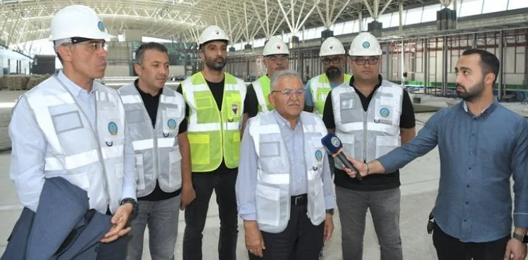BAŞKAN BÜYÜKKILIÇ’TAN KAYSERİ HAVALİMANI YENİ TERMİNAL BİNASINA YAKIN TAKİP