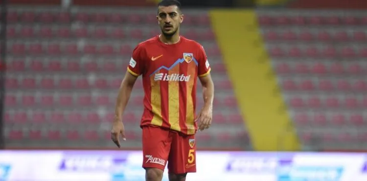 Kayserisporlu Hosseini:”İki yıl daha bu forma altında mücadele edeceğim”