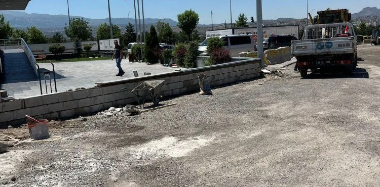 Talas Bulvarı’nda imar planına uygun olmayan yol çalışmasına itiraz