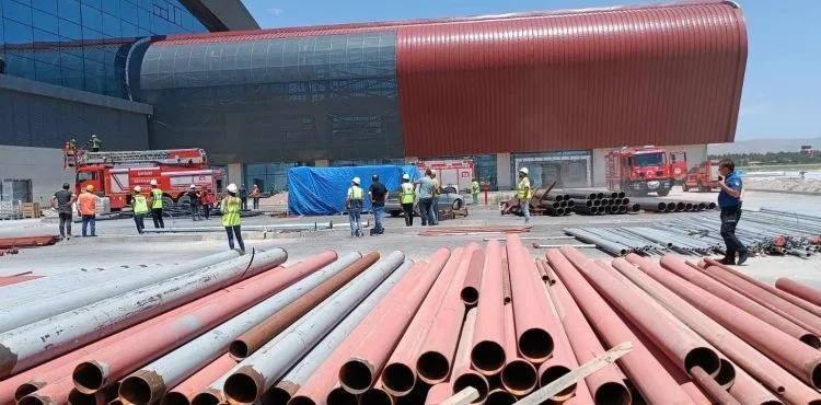 Kayseri Havalimanı’nda çıkan yangın söndürüldü