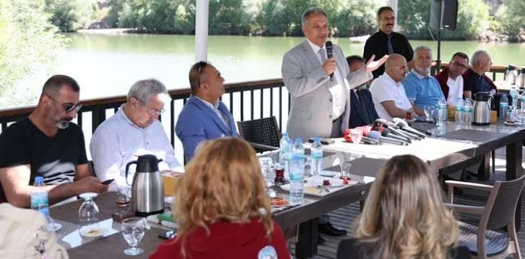 “MUTLU MEKANLAR MUTLU İNSANLAR DOĞURUR”