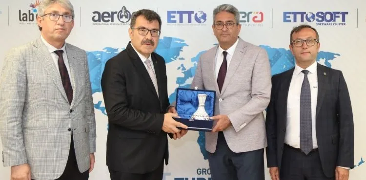 TÜBİTAK Başkanı Prof. Dr. Hasan Mandal’dan Erciyes Teknopark’a Ziyaret