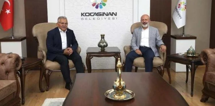 BÜYÜKKILIÇ’TAN KOCASİNAN’DA YATIRIM TOPLANTISI