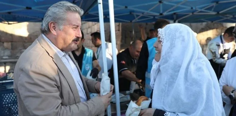 BAŞKAN PALANCIOĞLU’NDAN BÜYÜK BÜRÜNGÜZ’E MÜJDE ÜSTÜNE MÜJDE