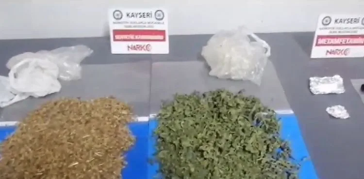 Narkotik polisi son 6 günde 25 kişiyi yakaladı