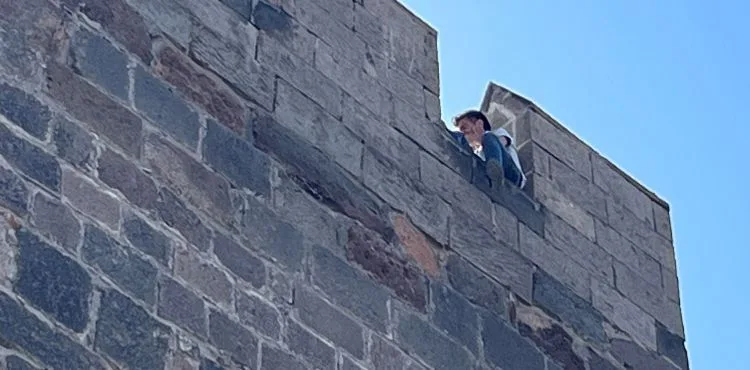 İntihar girişimini polis ekipleri önledi