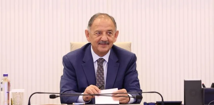 BAKAN ÖZHASEKİ: “YERİNDE DÖNÜŞÜM’E 175 BİN 703 BAŞVURU”