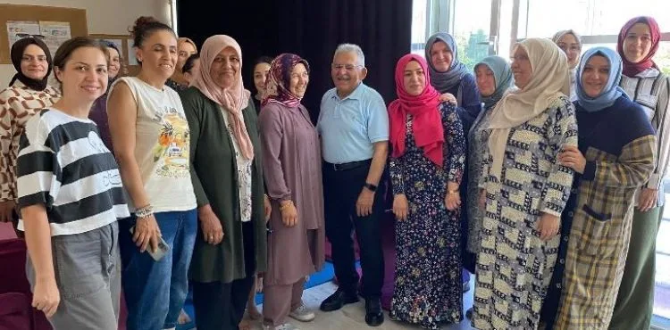 DOKTOR BAŞKANDAN KANSER ERKEN TEŞHİS TARAMA VE EĞİTİM MERKEZİ’NE ZİYARET