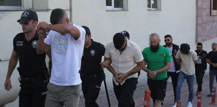 Uyuşturucu madde operasyonunda 6 şüpheli adliyeye sevk edildi