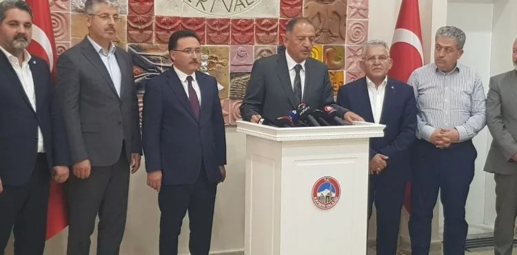 Bakan Özhaseki: “Kayseri’yi ihmal etmiyoruz”