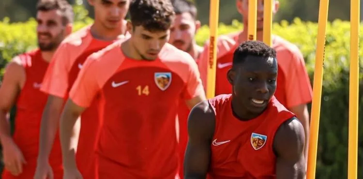 Kayserispor günü izinli geçirdi