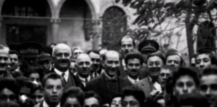 Atatürk’ün 1930 Kayseri Lisesi ziyareti