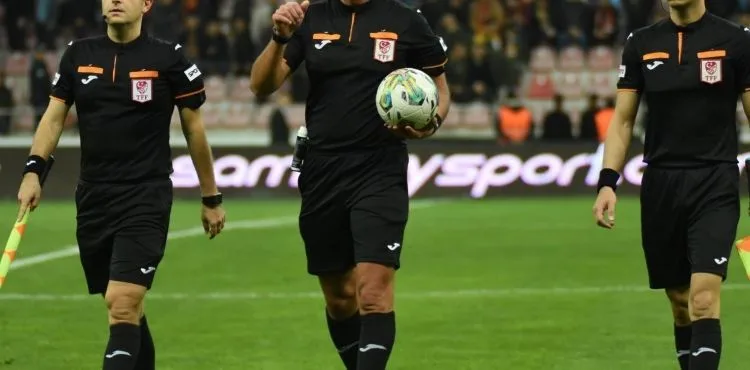 Kayserispor - Samsunspor maçını Bahattin Şimşek yönetecek