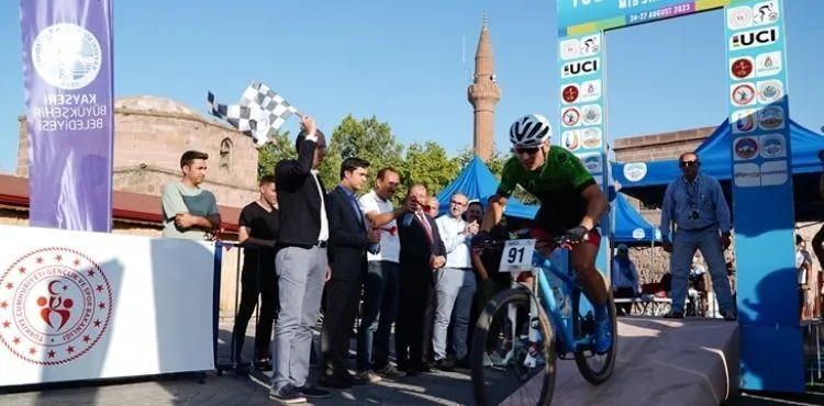 ANATOLİA MTB STAGE RACE KAYSERİ ETABI, İNCESU’DA START ALDI