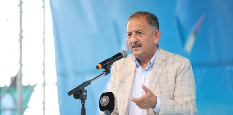 BAKAN ÖZHASEKİ: “BÖLÜNMÜŞ YOLU 6 BİN KİLOMETREDEN 29 BİN KİLOMETREYE ÇIKARDIK”