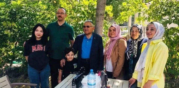 BAŞKAN BÜYÜKKILIÇ, KORAMAZ VADİSİ’NDE VATANDAŞLA BULUŞTU
