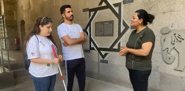 SELİN, SELÇUKLU UYGARLIĞI MÜZESİ’Nİ BAĞIMSIZ GEZME HAYALİNE BÜYÜKŞEHİR İLE KAVUŞTU