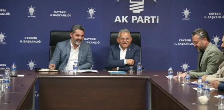 BAŞKAN BÜYÜKKILIÇ, İLÇE BAŞKANLARI İSTİŞARE TOPLANTISI’NA KATILDI