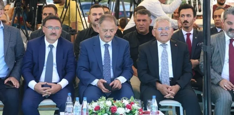 ŞEVKİ EREN ALBAYRAK CAMİİ, BÜYÜKŞEHİR VE HAYIRSEVER İŞ BİRLİĞİ İLE İBADETE AÇILDI