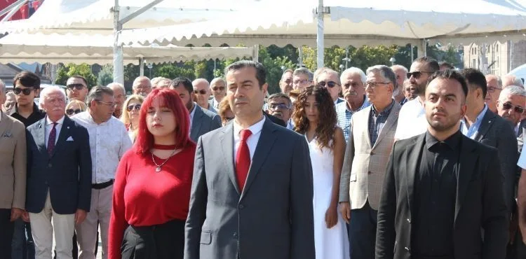 Cumhuriyet Halk Partisi kuruluşunun 100’üncü yılı kutlandı