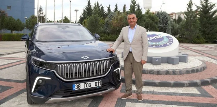 Türkiye’nin İlk Yerli Otomobili Togg, KAYSO'ya Teslim Edildi